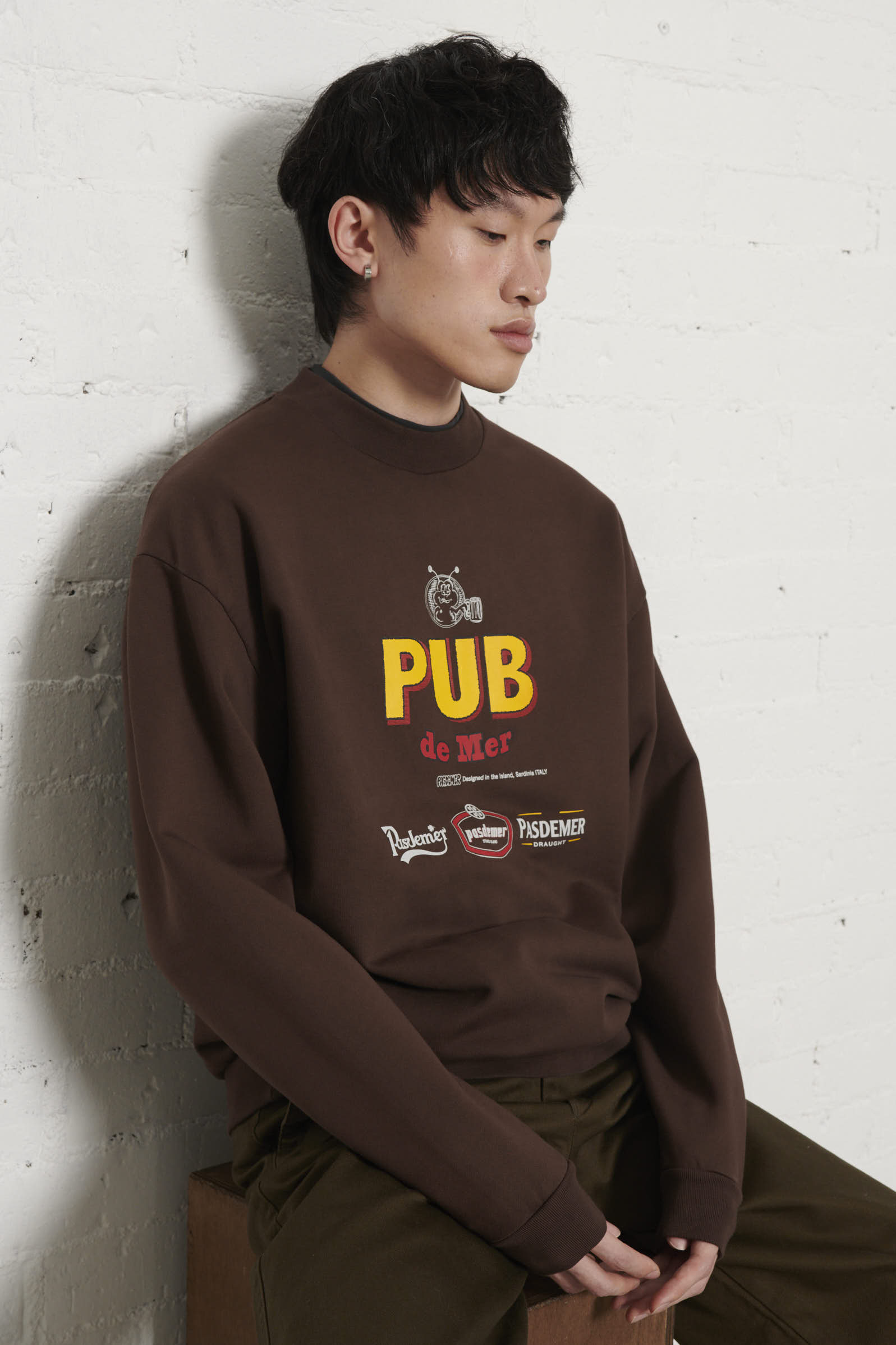 Pub Sweatshirt
